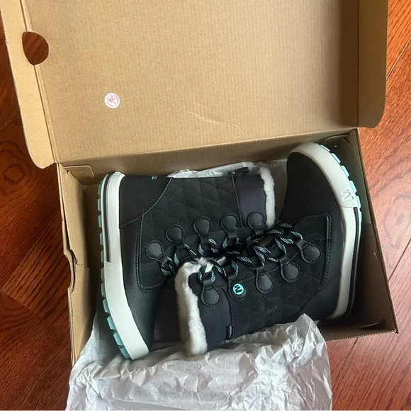 NWT MERRELL Heidi Waterproof Boot Size 11 Toddler Girl in Black - Picture 2 of 16
